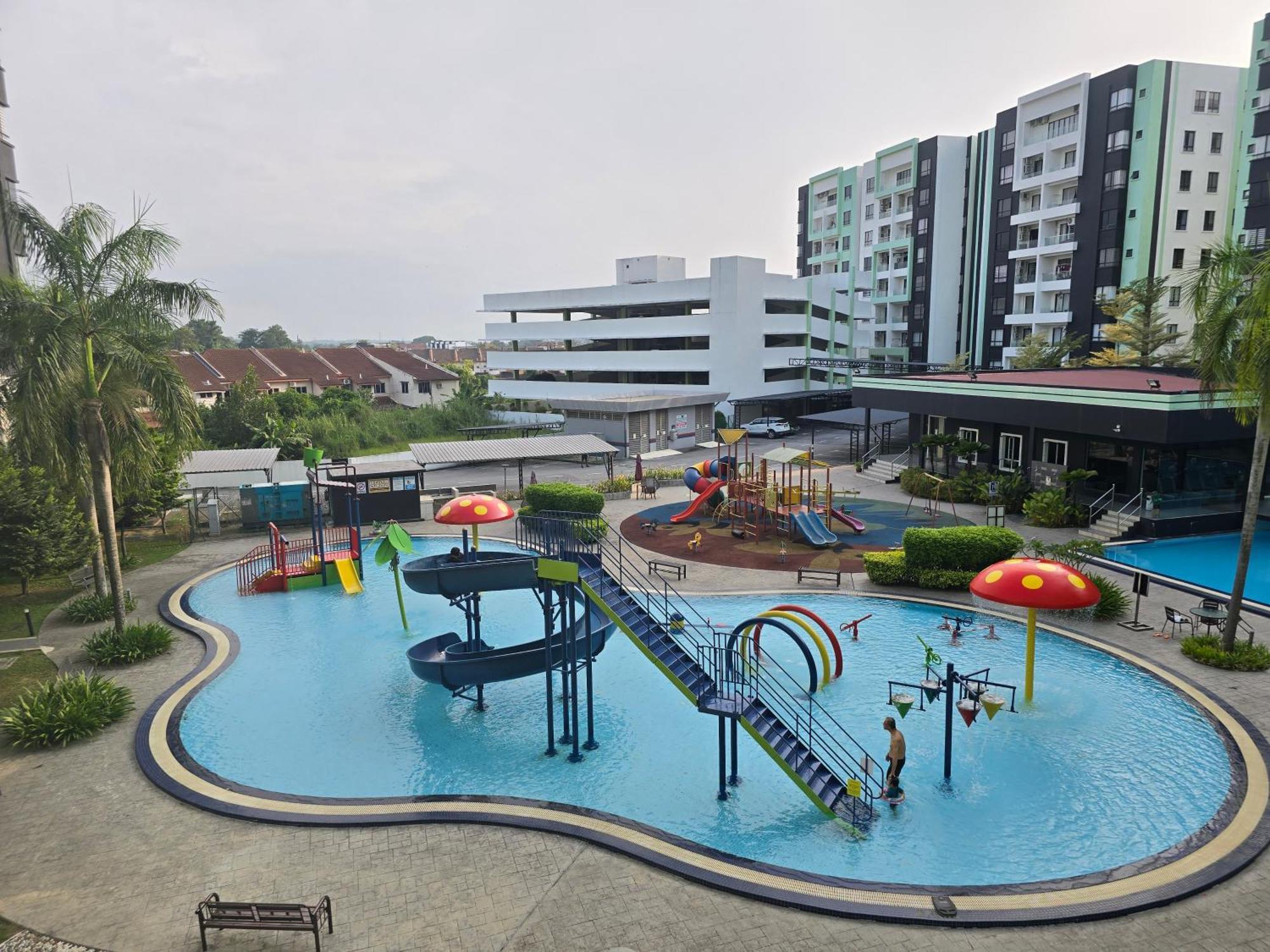 Manhattan Condominium - Jalan Pasir Puteh - Ipoh Buitenkant foto