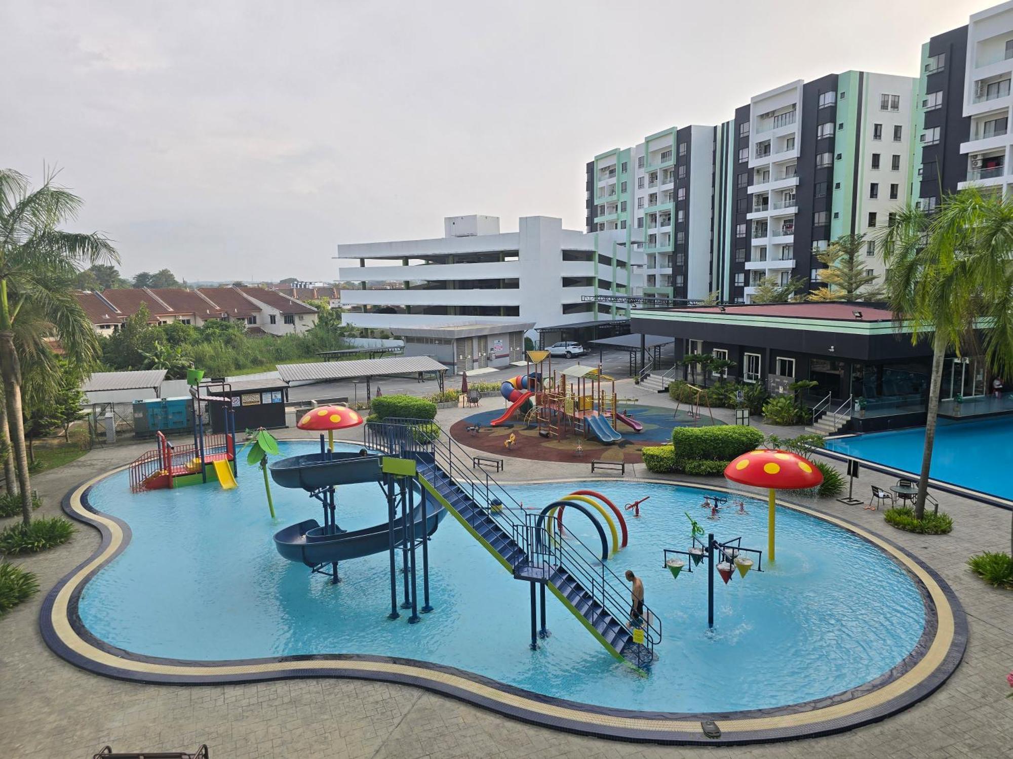 Manhattan Condominium - Jalan Pasir Puteh - Ipoh Buitenkant foto